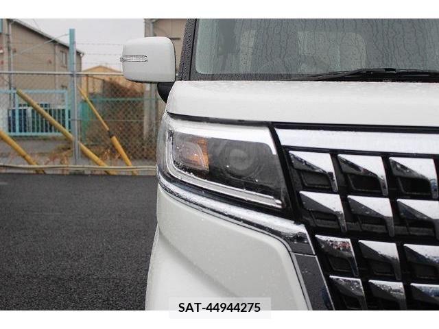 Suzuki SPACIA 2023-01 224885-9