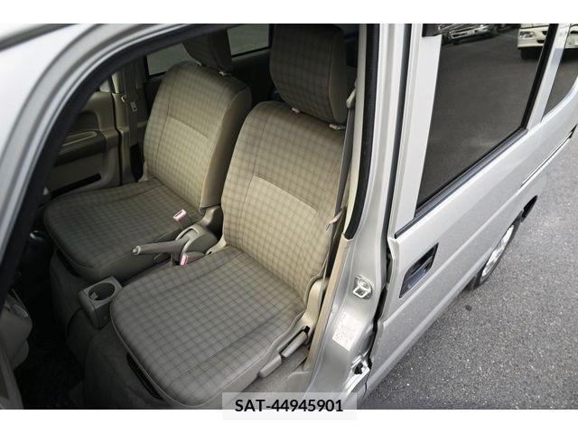 Suzuki EVERY 2014-03 375743-17