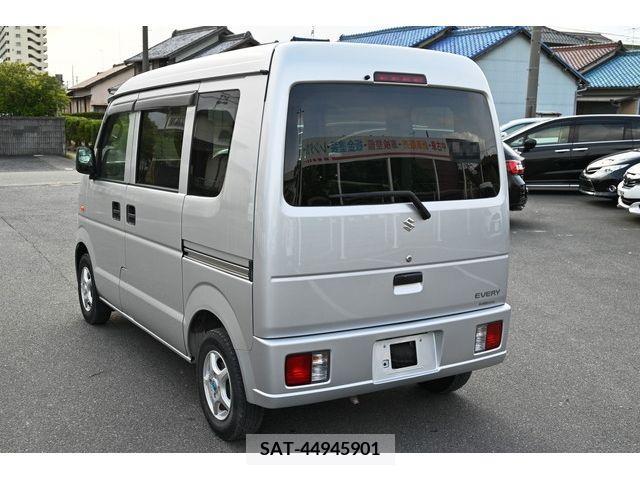 Suzuki EVERY 2014-03 375743-2
