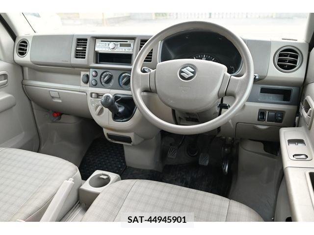 Suzuki EVERY 2014-03 375743-1