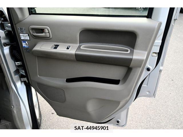 Suzuki EVERY 2014-03 375743-11