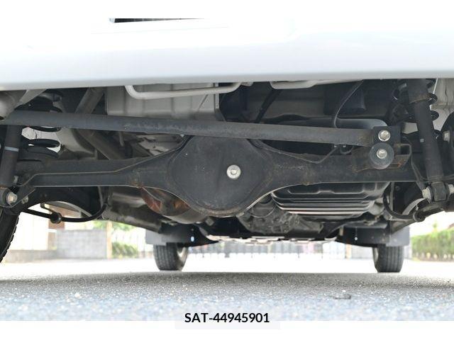 Suzuki EVERY 2014-03 375743-10
