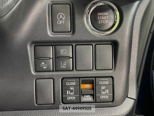 Toyota VOXY 2018-11 220212-4