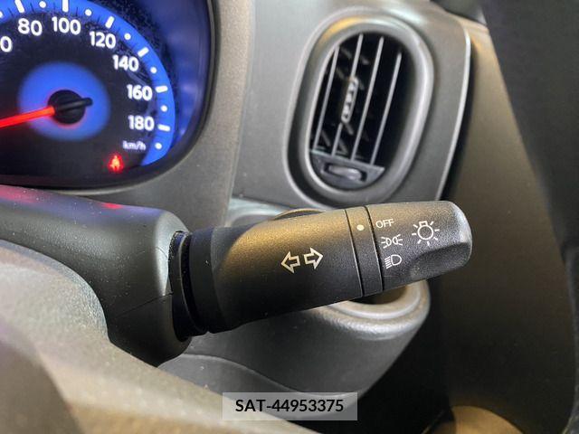 Nissan CUBE 2011-02 240057-19