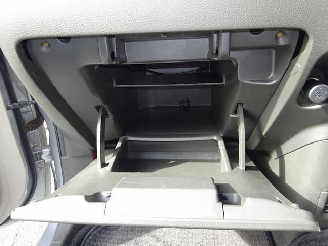 Nissan CUBE 2010-03 184142-21