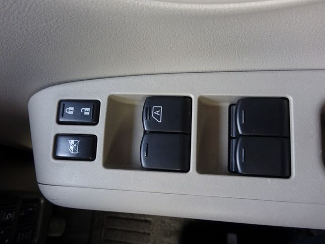 Nissan CUBE 2010-03 184142-28