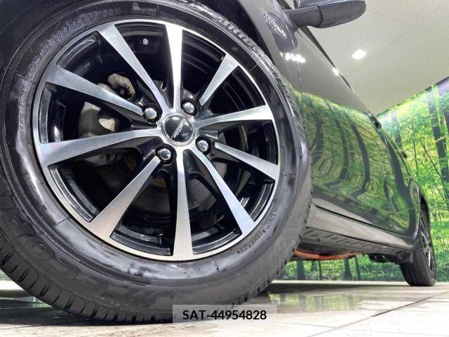 Toyota AQUA 2013-05 328211-13