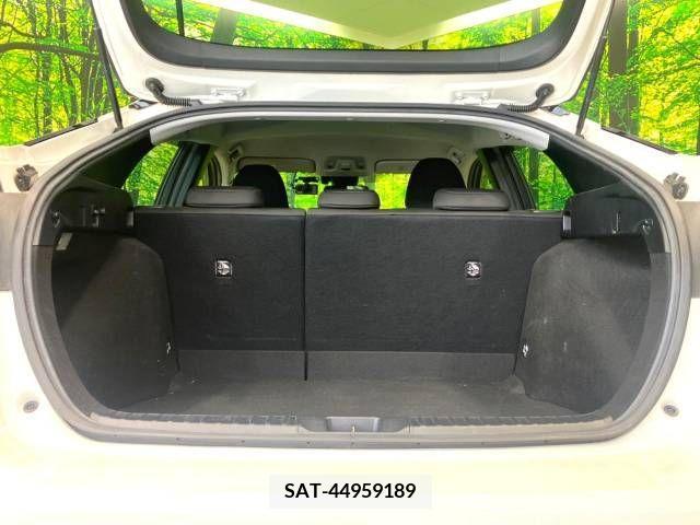 Toyota PRIUS 2019-07 341978-10
