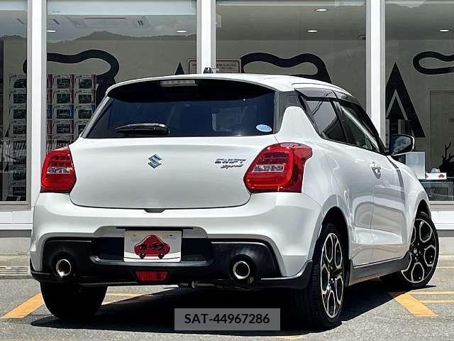 Suzuki SWIFT 2018-07 369002-2