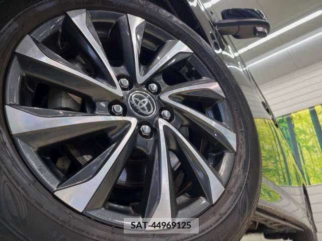 Toyota VOXY 2023-10 289131-13