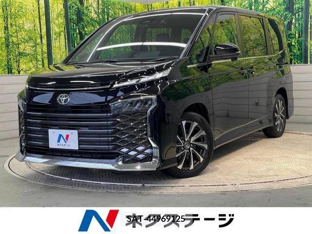 Toyota VOXY 2023-10 289131-0