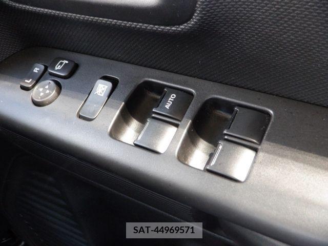 Suzuki SPACIA 2022-03 312400-11