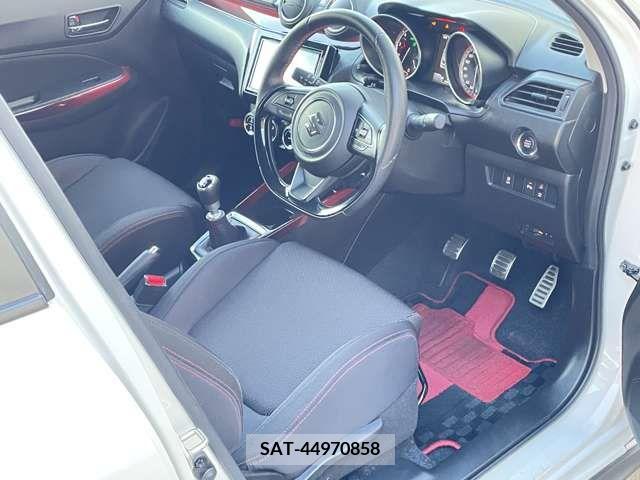 Suzuki SWIFT 2021-06 206442-1