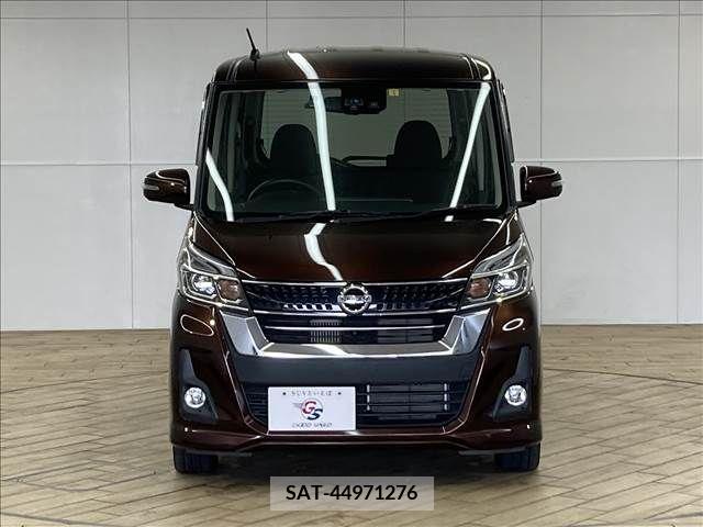 Nissan DAYZ ROOX 2017-01 210863-2