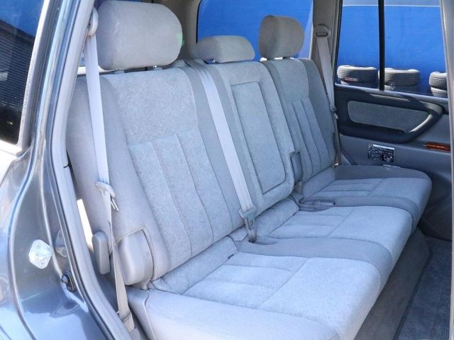 Toyota LAND CRUISER 2006-01 8973-4