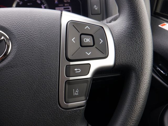 Toyota HIACE VAN 2023-03 23168-9