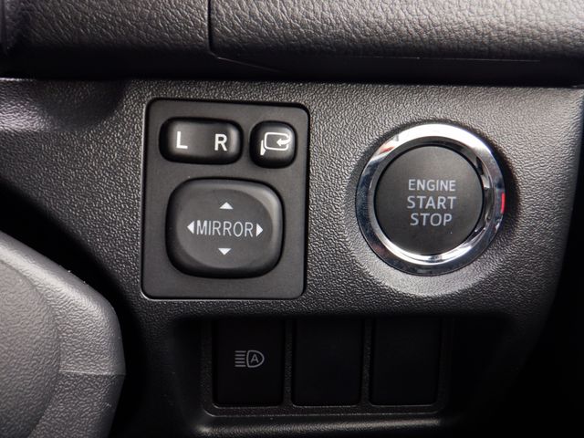 Toyota HIACE VAN 2023-03 23168-11