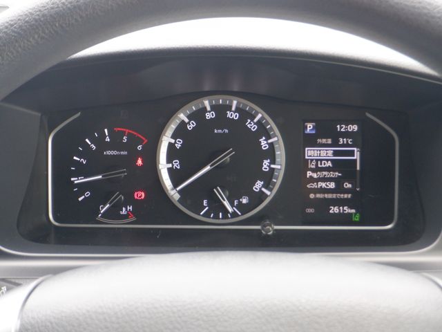Toyota HIACE VAN 2023-03 23168-3