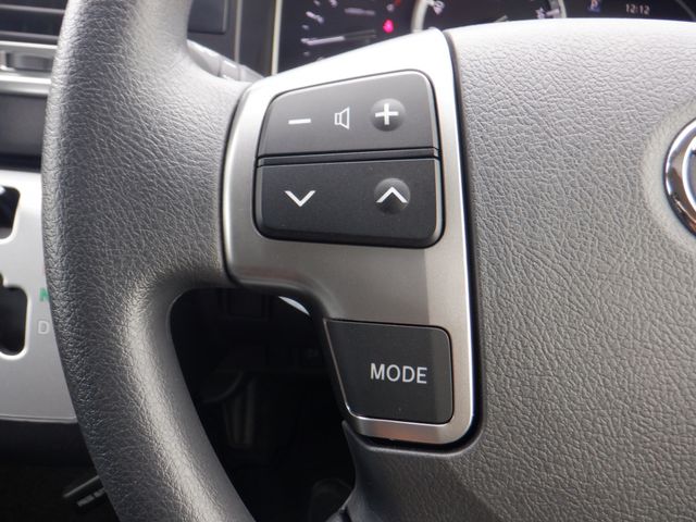 Toyota HIACE VAN 2023-03 23168-8