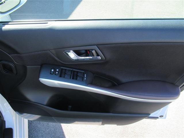 Toyota SAI 2016-10 10735-14