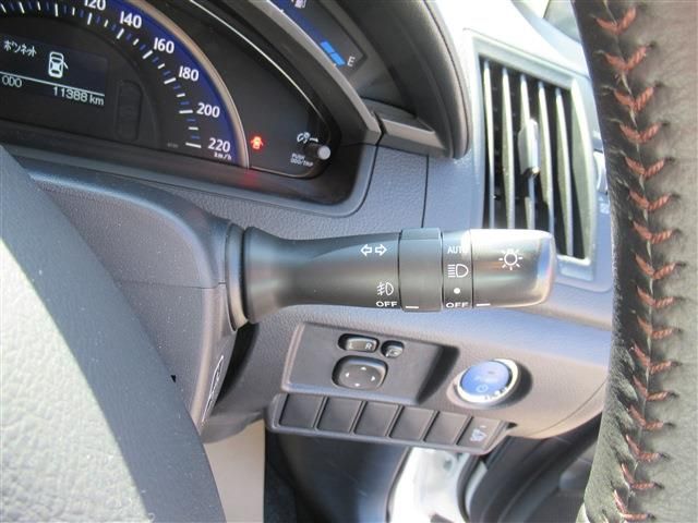 Toyota SAI 2016-10 10735-17