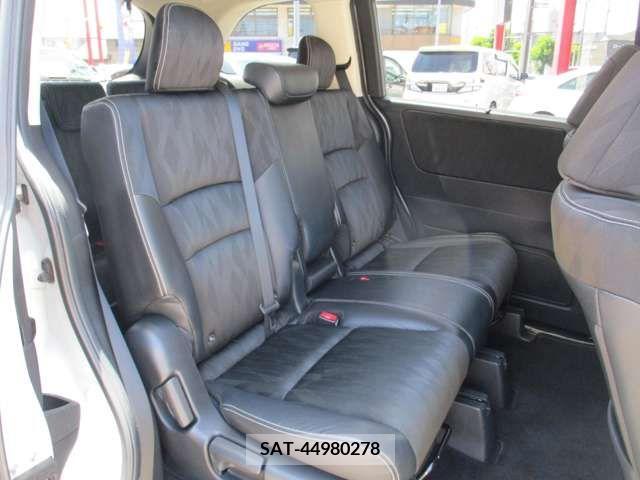 Honda ODYSSEY 2018-03 227931-14