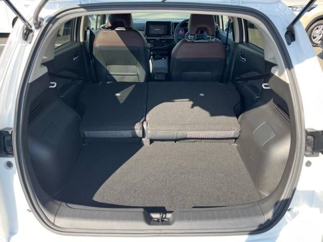 Nissan AURA 2023-06 17288-10
