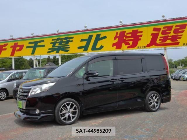 Toyota NOAH 2014-03 279504-9