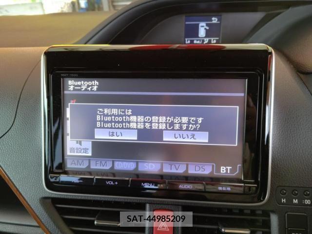 Toyota NOAH 2014-03 279504-18
