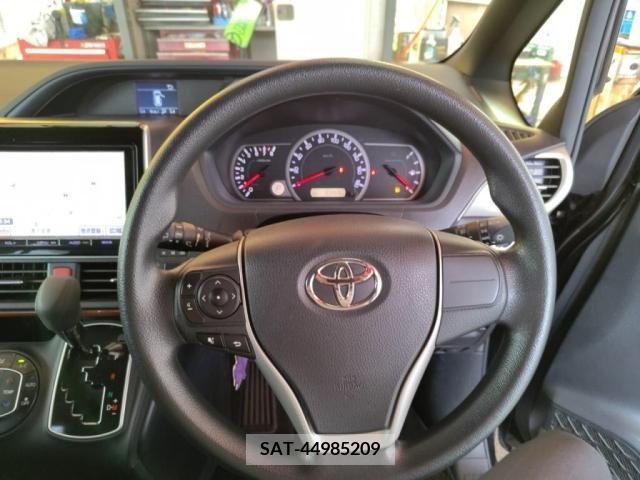 Toyota NOAH 2014-03 279504-13