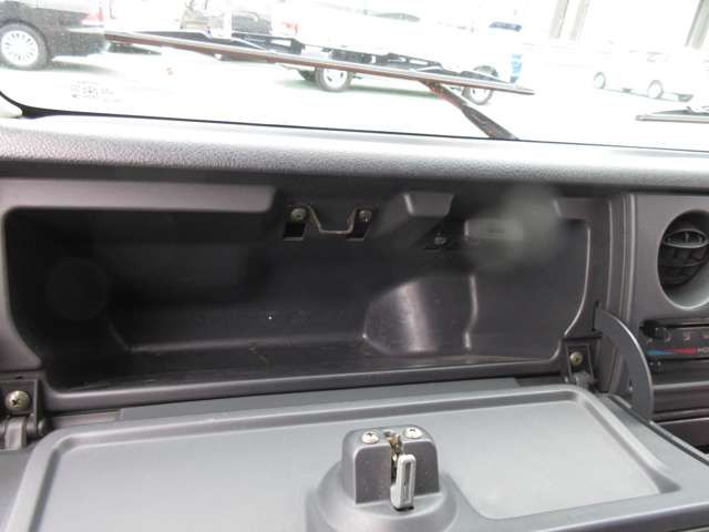 Suzuki JIMNY 1996-01 183274-15