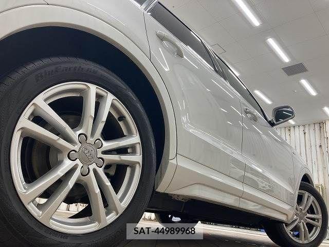 Audi Q3 2016-06 220214-18