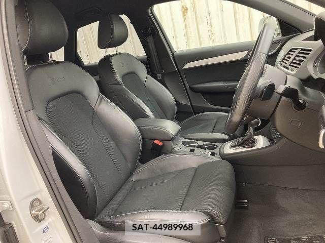 Audi Q3 2016-06 220214-8