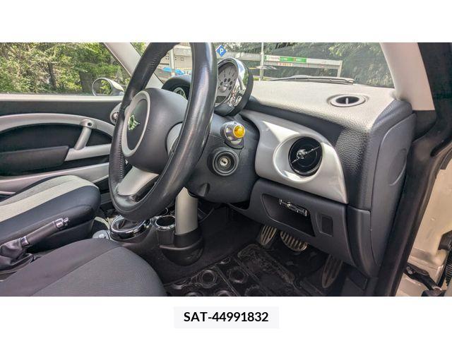 Bmw MINI 2005-05 384732-6