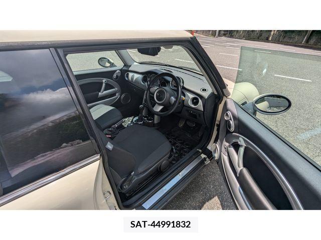Bmw MINI 2005-05 384732-5
