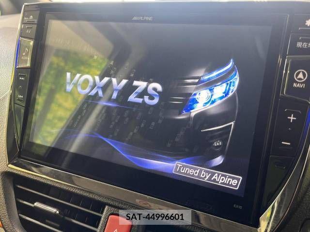 Toyota VOXY 2015-09 350509-2