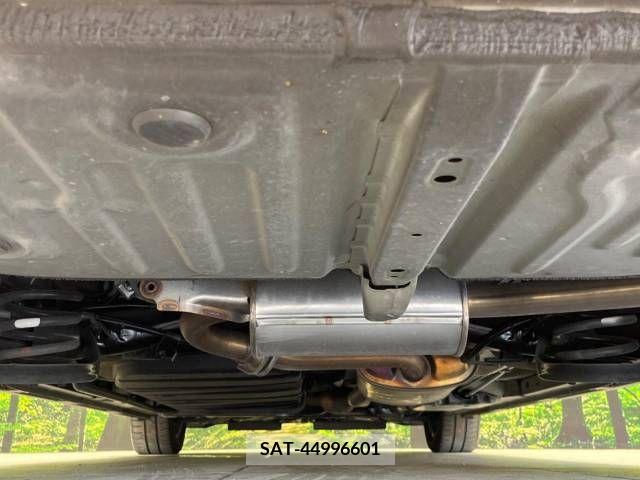 Toyota VOXY 2015-09 350509-19