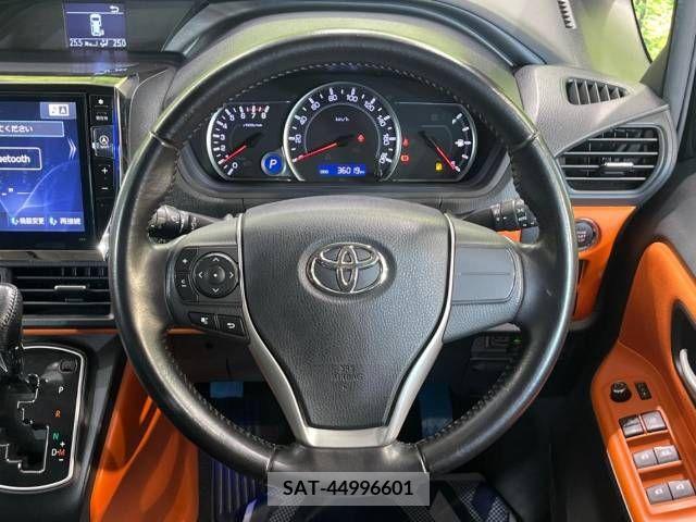 Toyota VOXY 2015-09 350509-8
