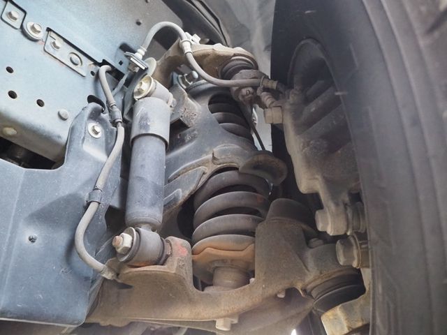 Isuzu ELF TRUCK 2008-11 190388-29