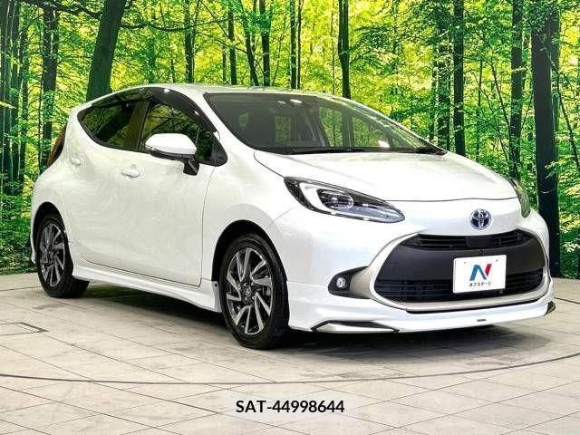Toyota AQUA 2021-09 313376-16