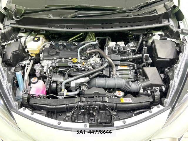 Toyota AQUA 2021-09 313376-18