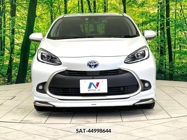 Toyota AQUA 2021-09 313376-14