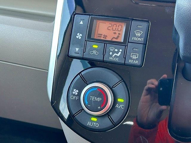 Daihatsu TANTO 2017-03 29062-14