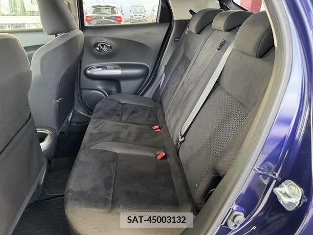 Nissan JUKE 2015-11 233379-11