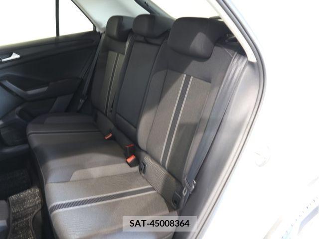 VolksWagen T-ROC 2020-07 370842-18