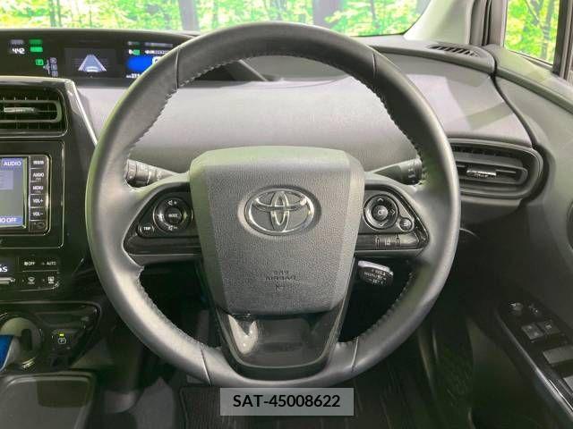 Toyota PRIUS 2019-05 219407-11