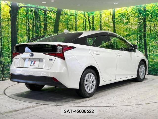 Toyota PRIUS 2019-05 219407-17