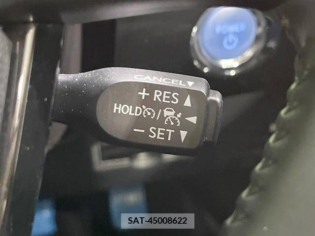 Toyota PRIUS 2019-05 219407-4