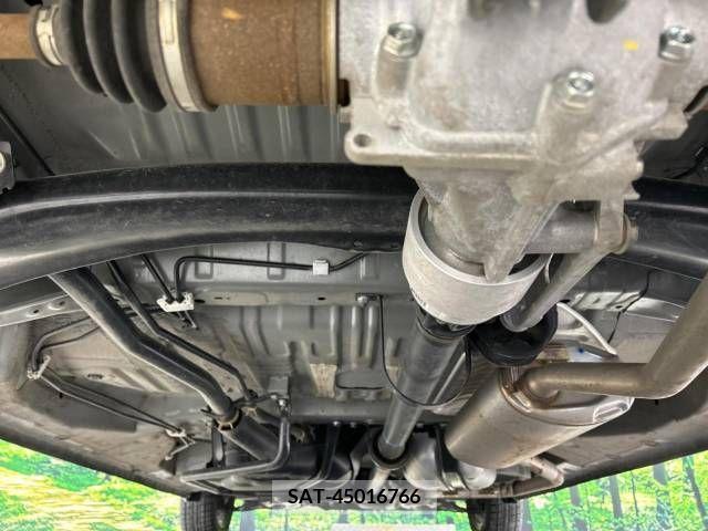 Honda N BOX 2023-03 241588-19