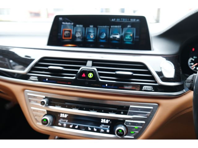 Bmw 7 SERIES 2016-08 190131-18